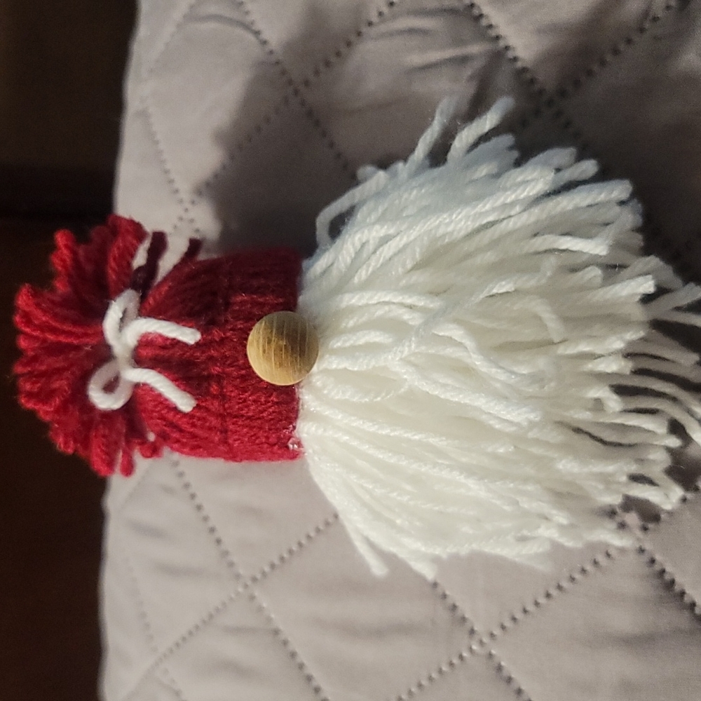 Handmade gnome - Picture 2 of 2